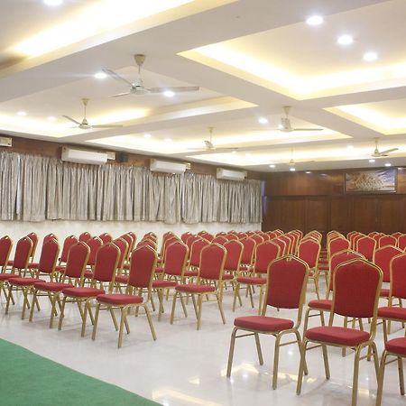 فيساخاباتنام Hotel Chandra'S المظهر الخارجي الصورة