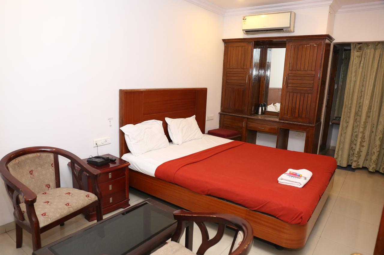 فيساخاباتنام Hotel Chandra'S المظهر الخارجي الصورة
