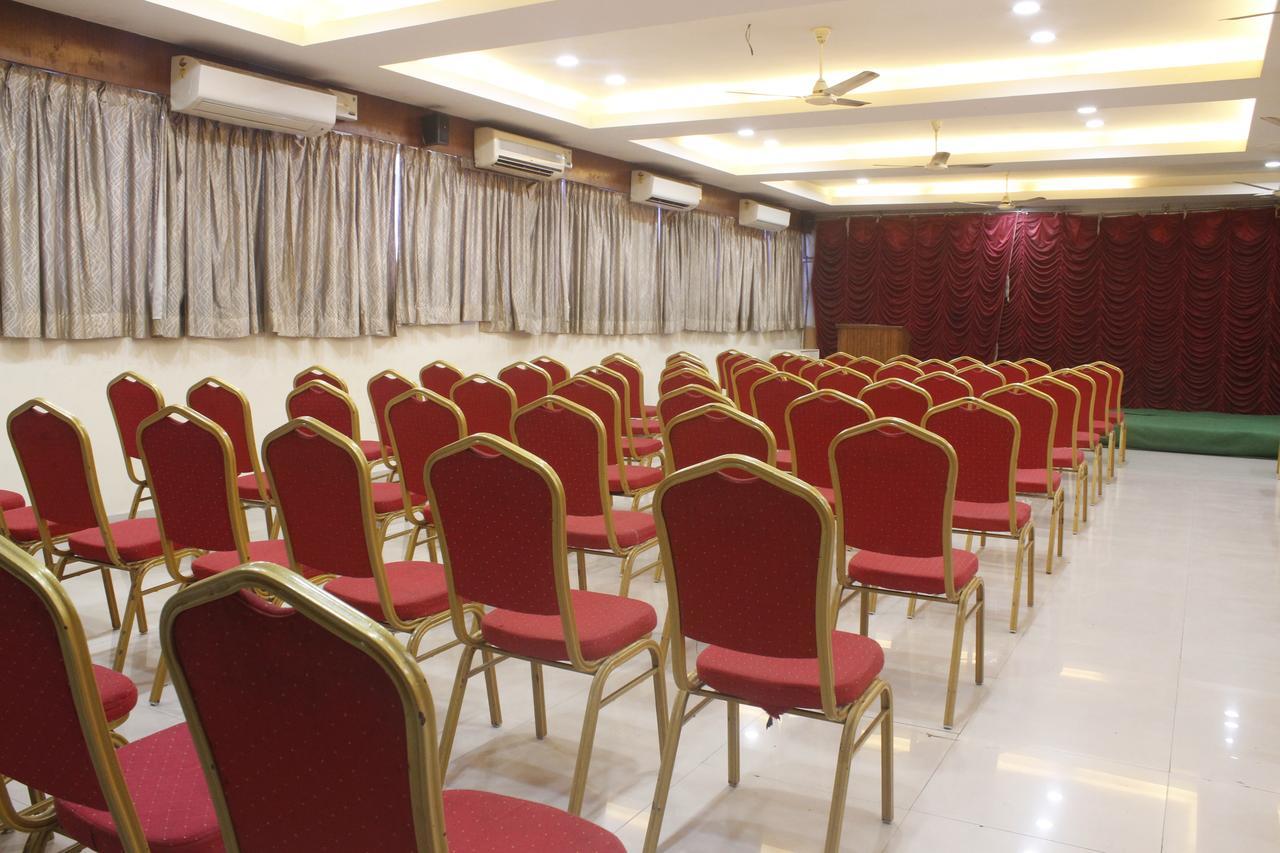 فيساخاباتنام Hotel Chandra'S المظهر الخارجي الصورة