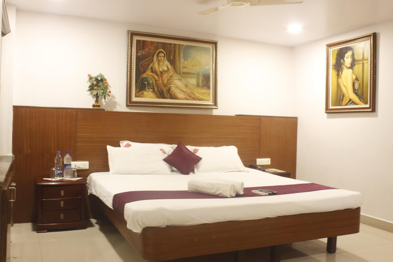 فيساخاباتنام Hotel Chandra'S المظهر الخارجي الصورة