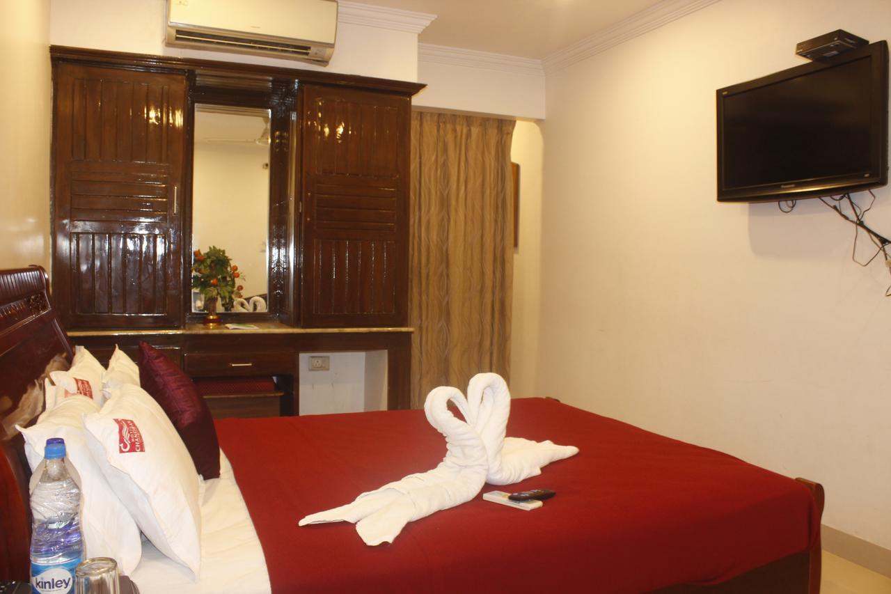 فيساخاباتنام Hotel Chandra'S المظهر الخارجي الصورة